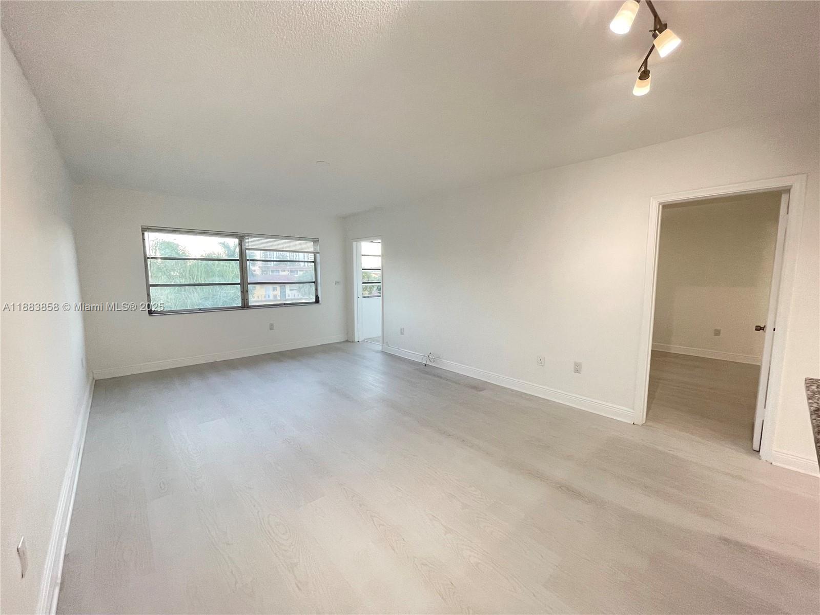 BISC LAKE GARDENS NO 2 BL - Residential Lease