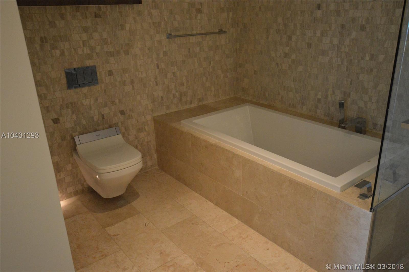 RISE CONDO - Residential Lease
