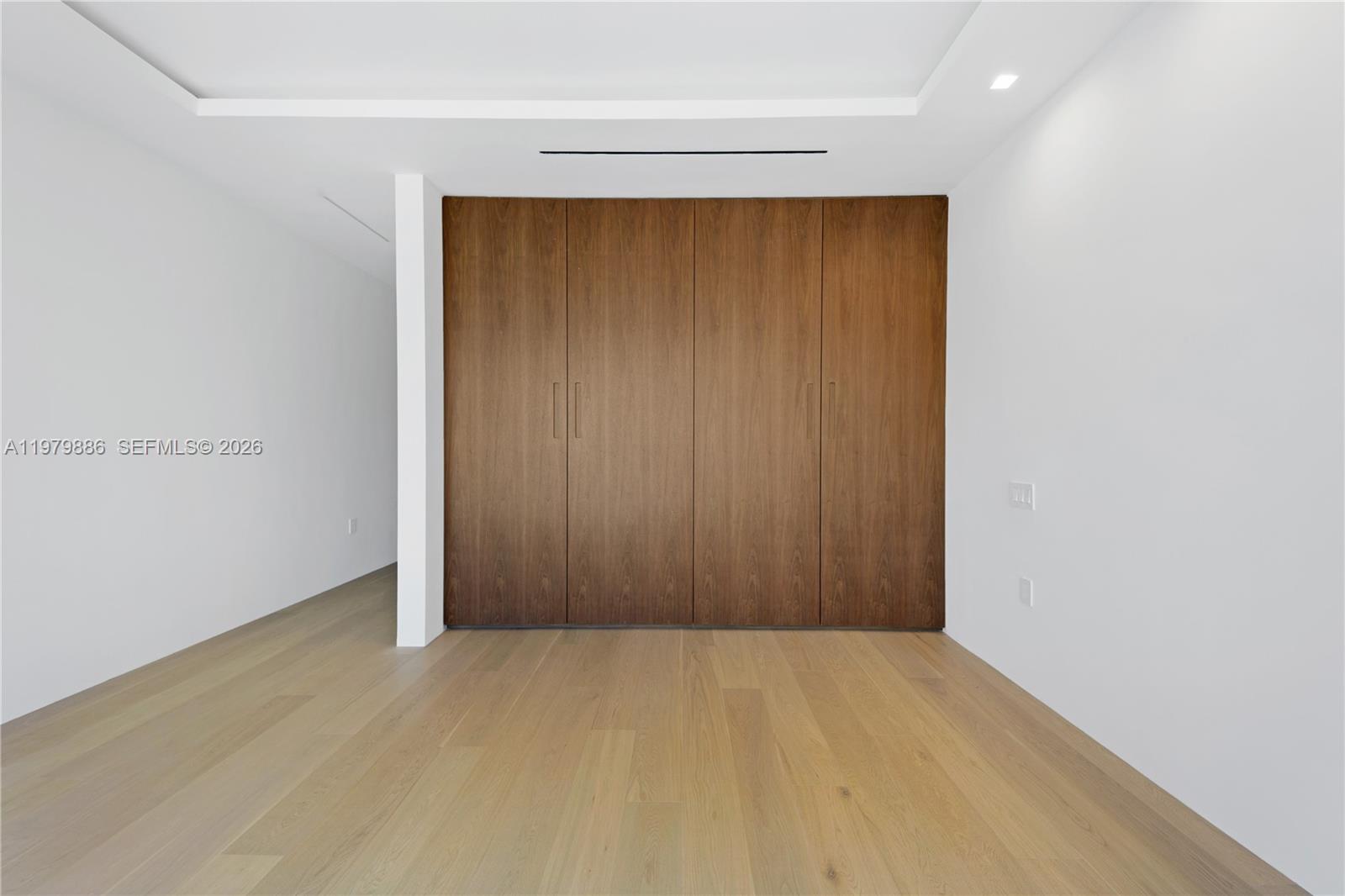 MID GOLF SUB - Residential