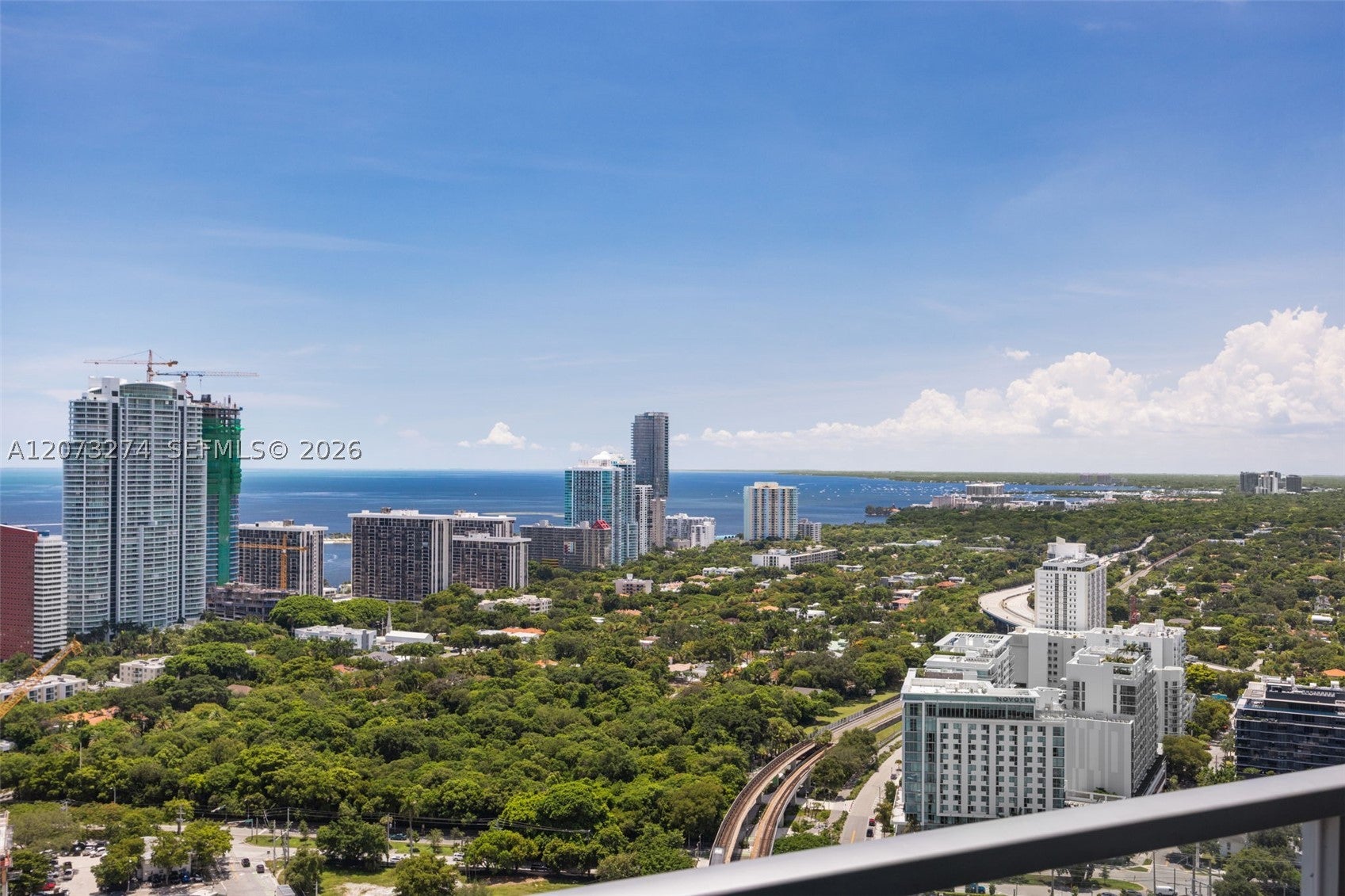 79 SW 12th St PH3904-S