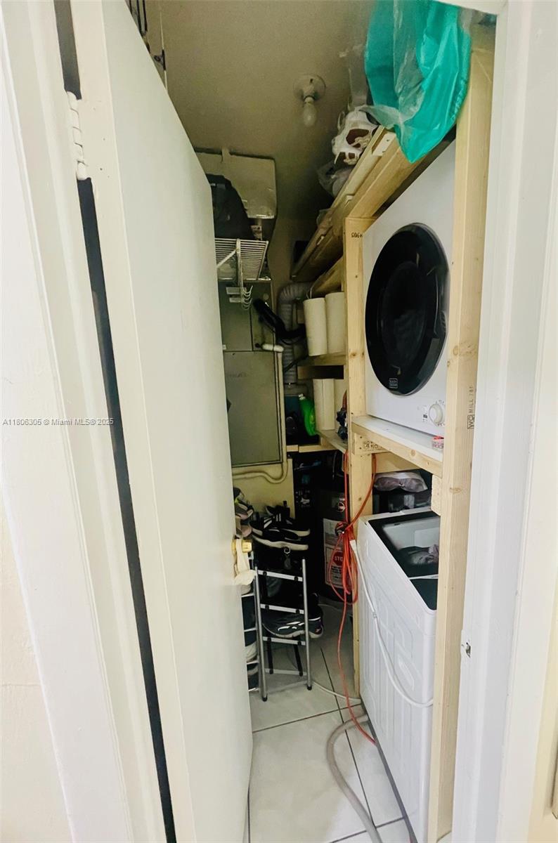 EL PALMAR CONDO - Residential