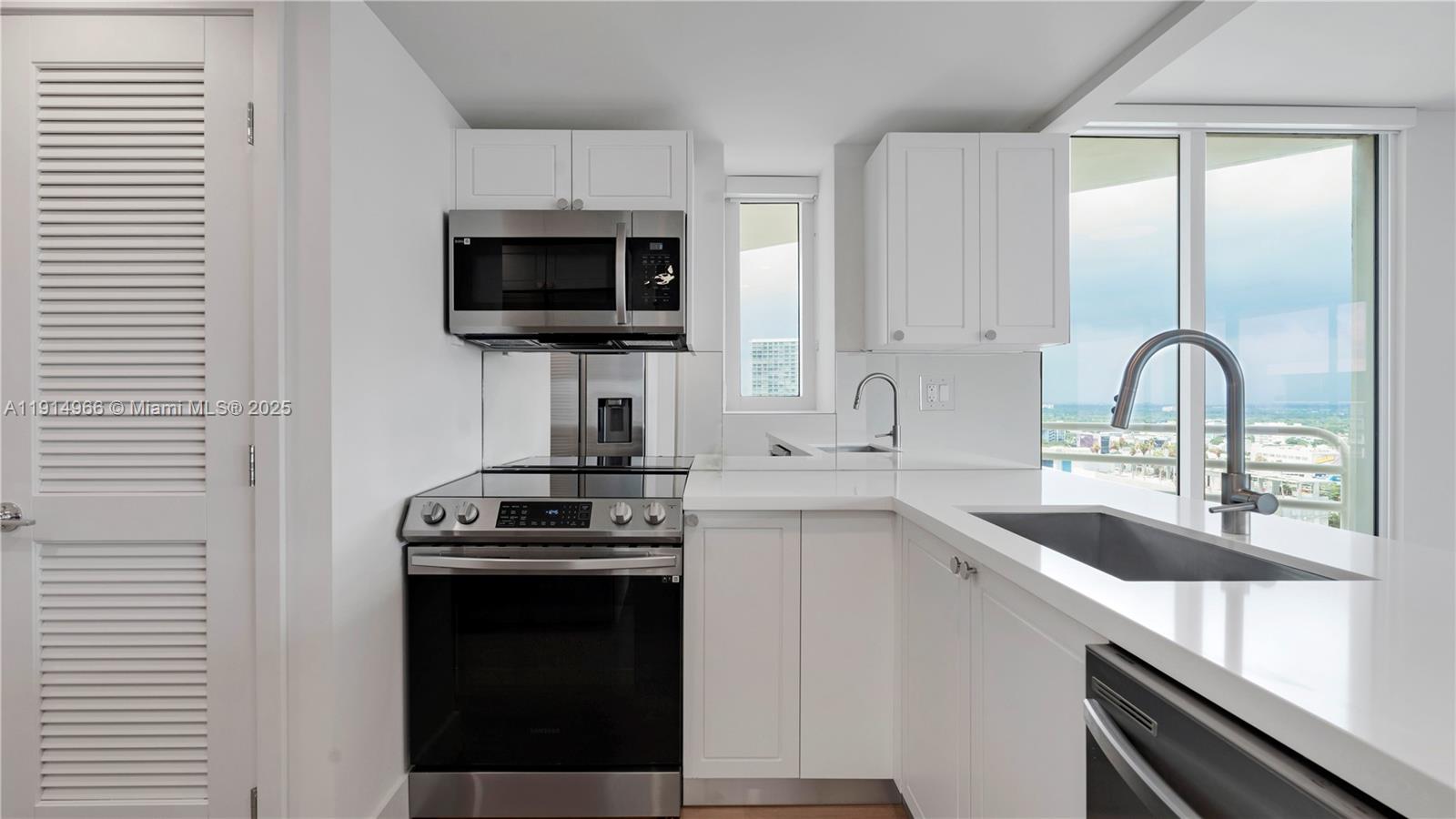 The Hamilton - Residential Lease