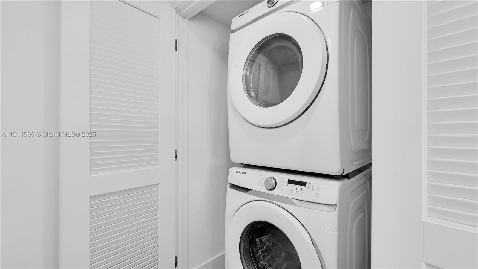 The Hamilton - Residential Lease