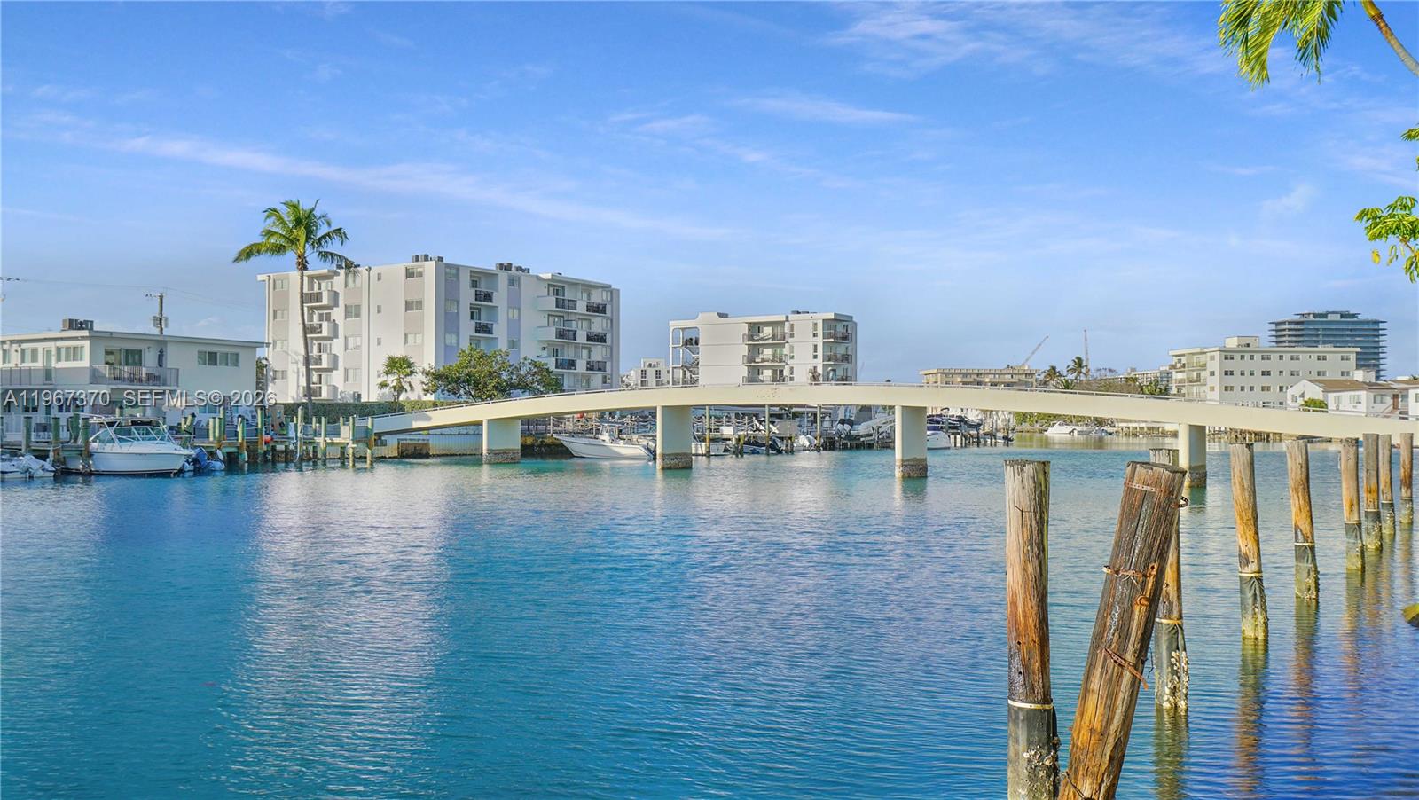 CREEK TOWERS & YACHT CLUB - Residential