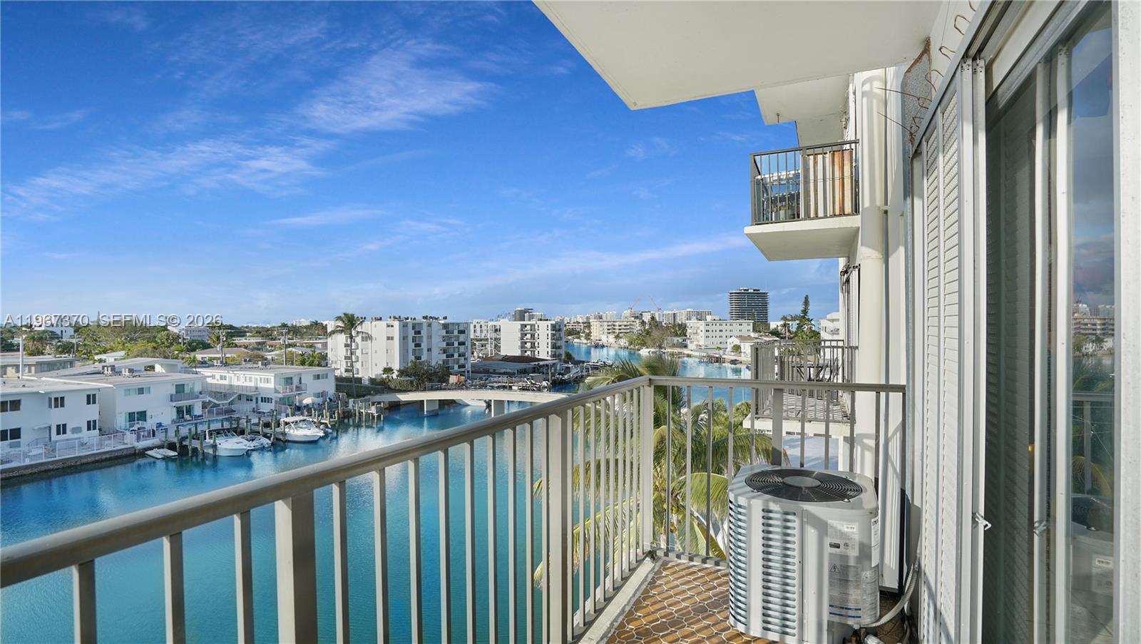 8024 Tatum Waterway Dr 5D