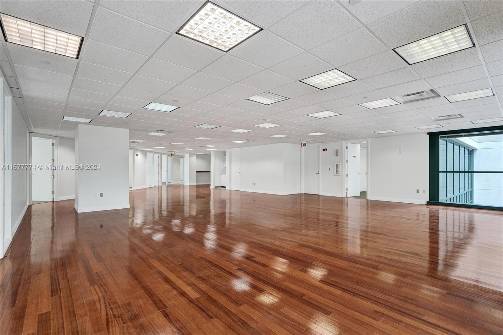 Fort Lauderdale, Florida 33301, United States, ,Commercial,Active,37912