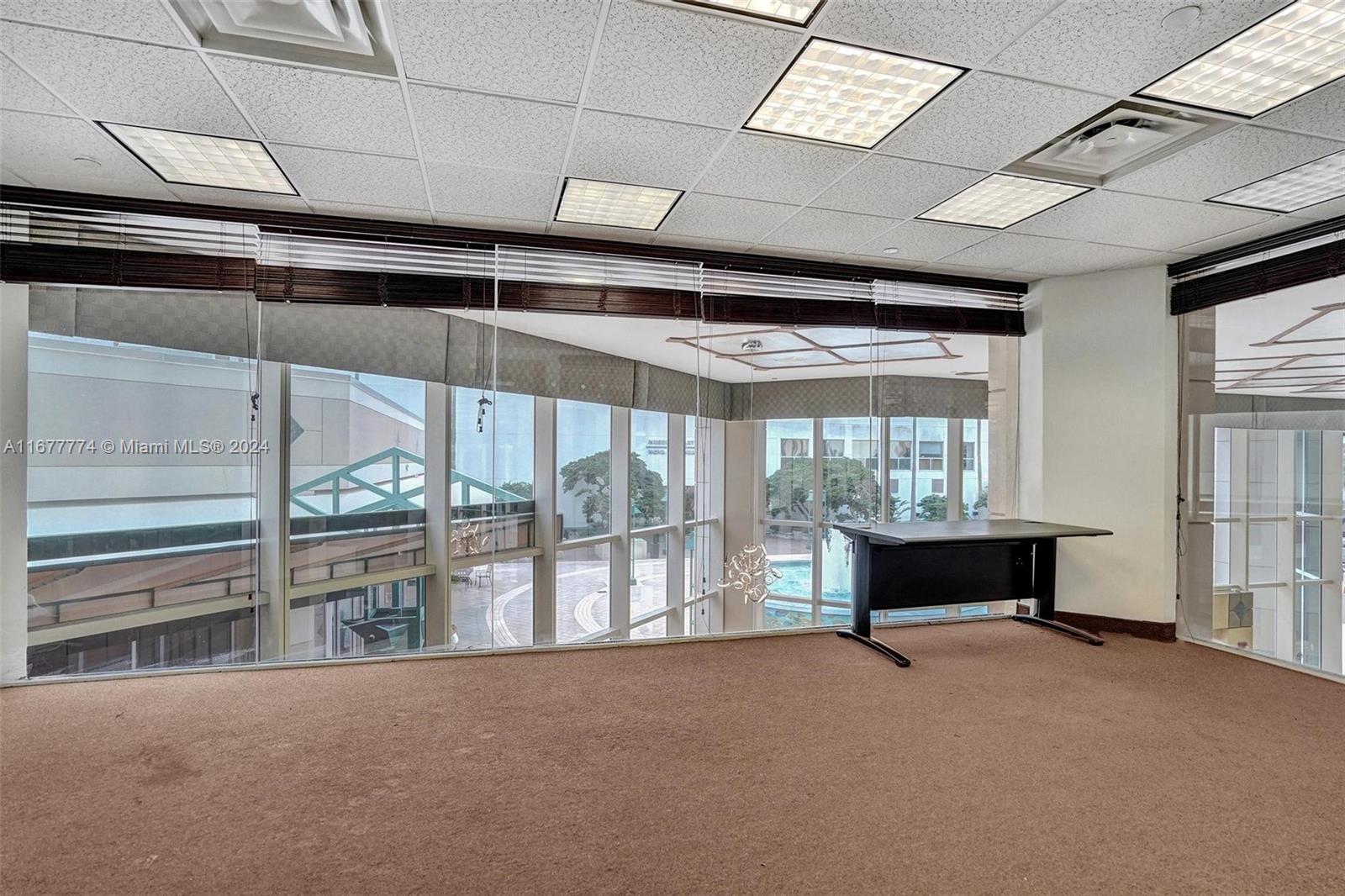 Fort Lauderdale, Florida 33301, United States, ,Commercial,Active,37912