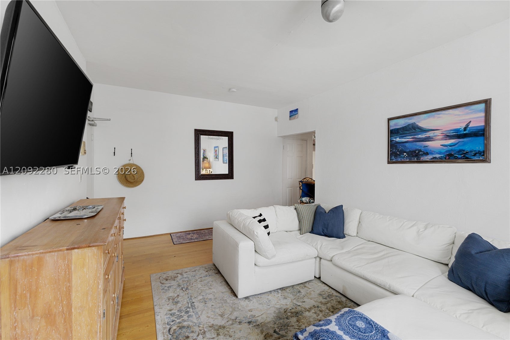 1005 Meridian Ave 8