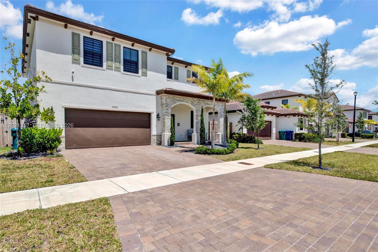 10333 SW 232nd St 0