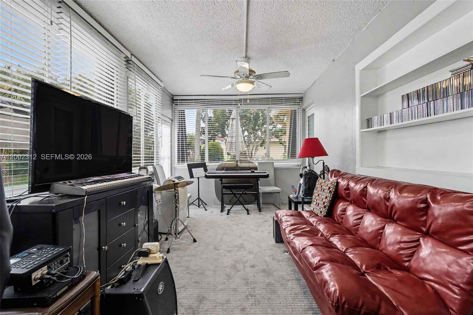 CRYSTAL LAKE 4TH SEC - Residential