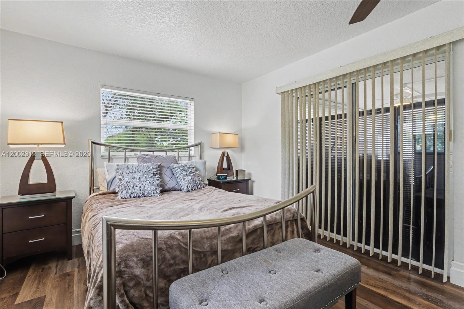 CRYSTAL LAKE 4TH SEC - Residential