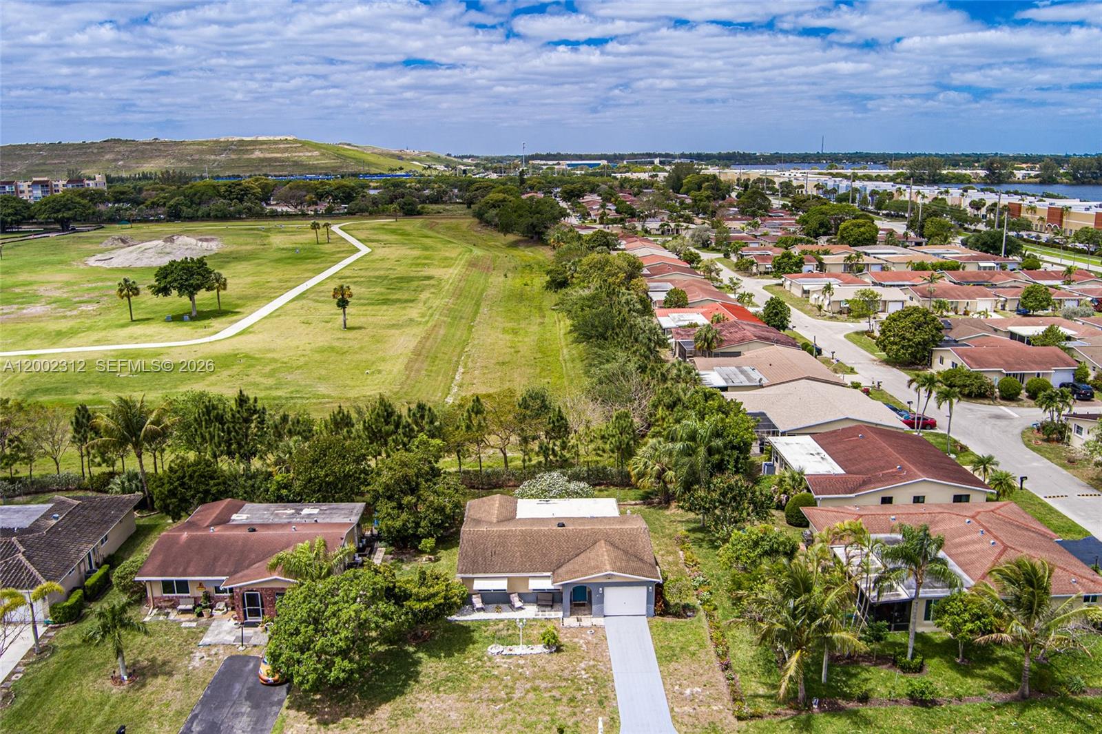 CRYSTAL LAKE 4TH SEC - Residential