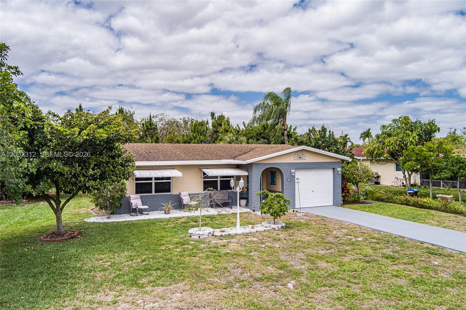 CRYSTAL LAKE 4TH SEC - Residential