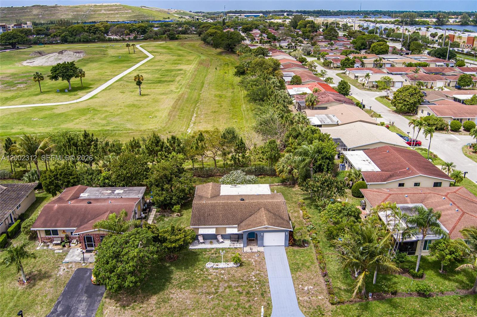 CRYSTAL LAKE 4TH SEC - Residential