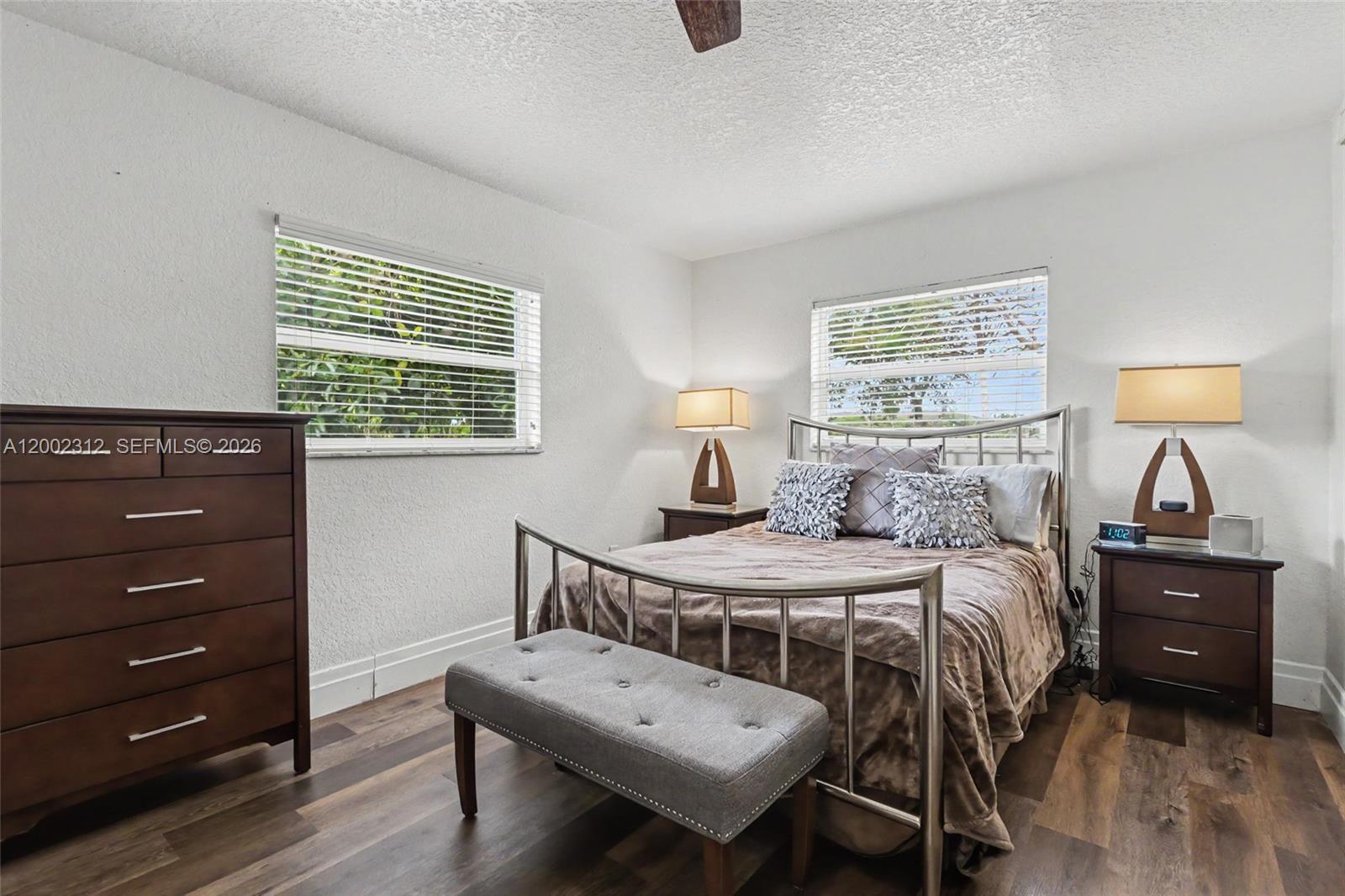 CRYSTAL LAKE 4TH SEC - Residential