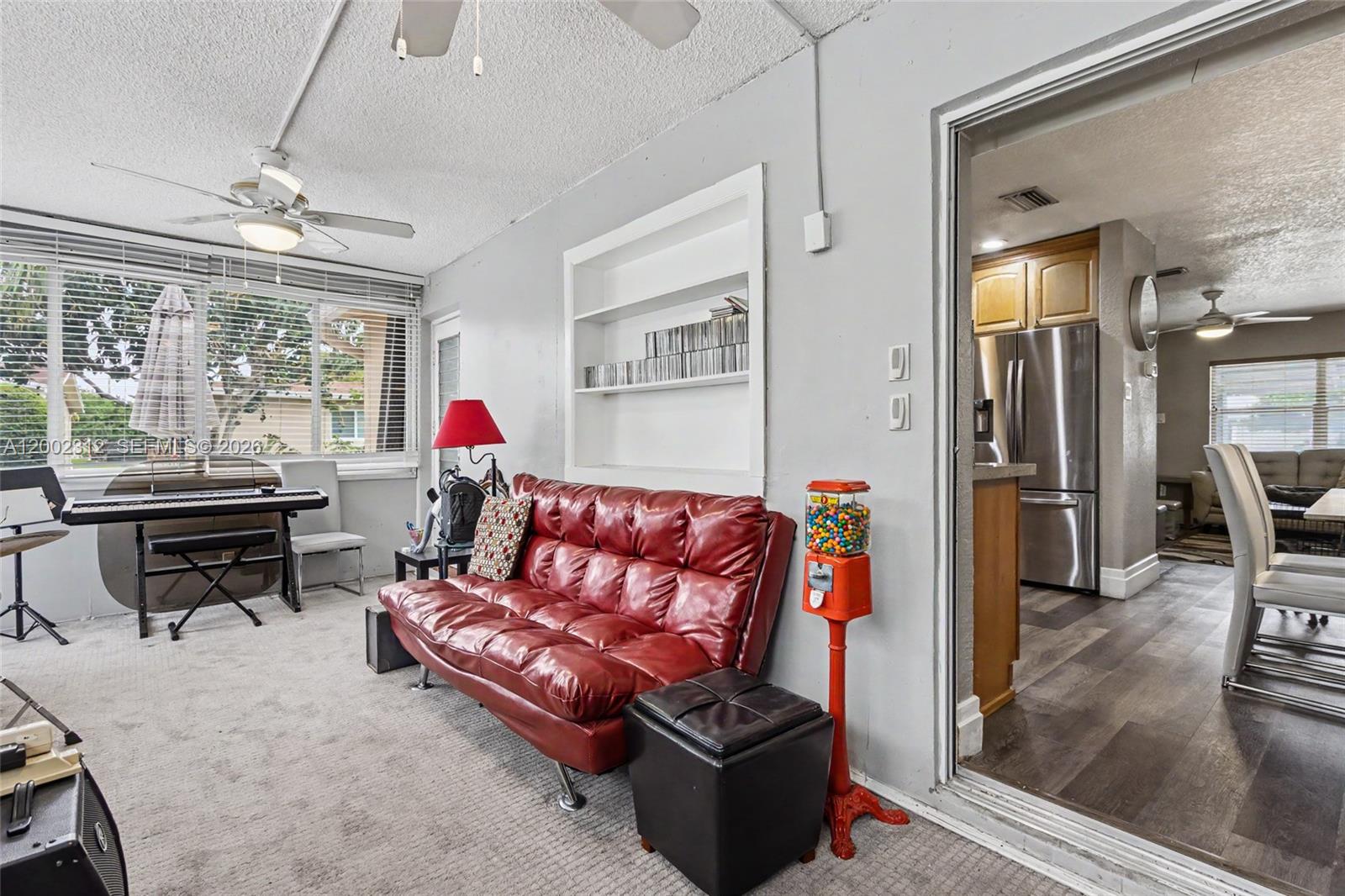 CRYSTAL LAKE 4TH SEC - Residential