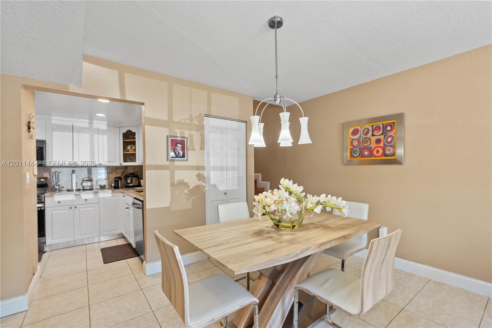 LES CHATEAUX AT INT GARDE - Residential