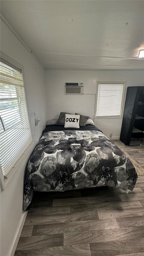 601 NE 4th Ct 7A Hallandale Beach FL 33009