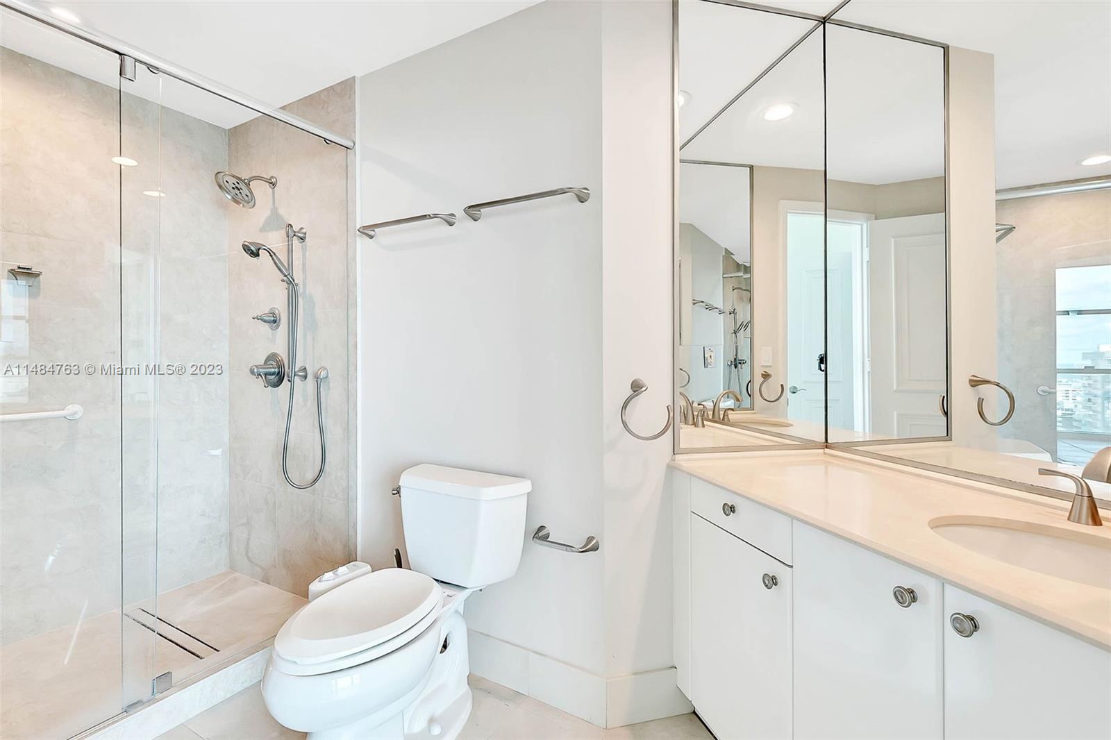 PORTOFINO TOWER CONDO - Residential