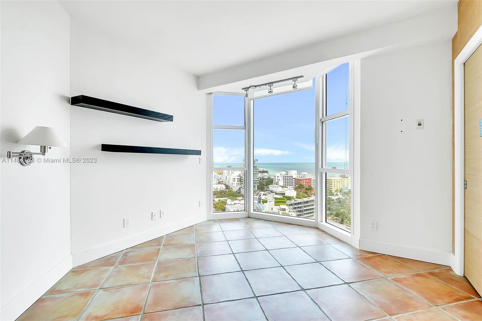 PORTOFINO TOWER CONDO - Residential