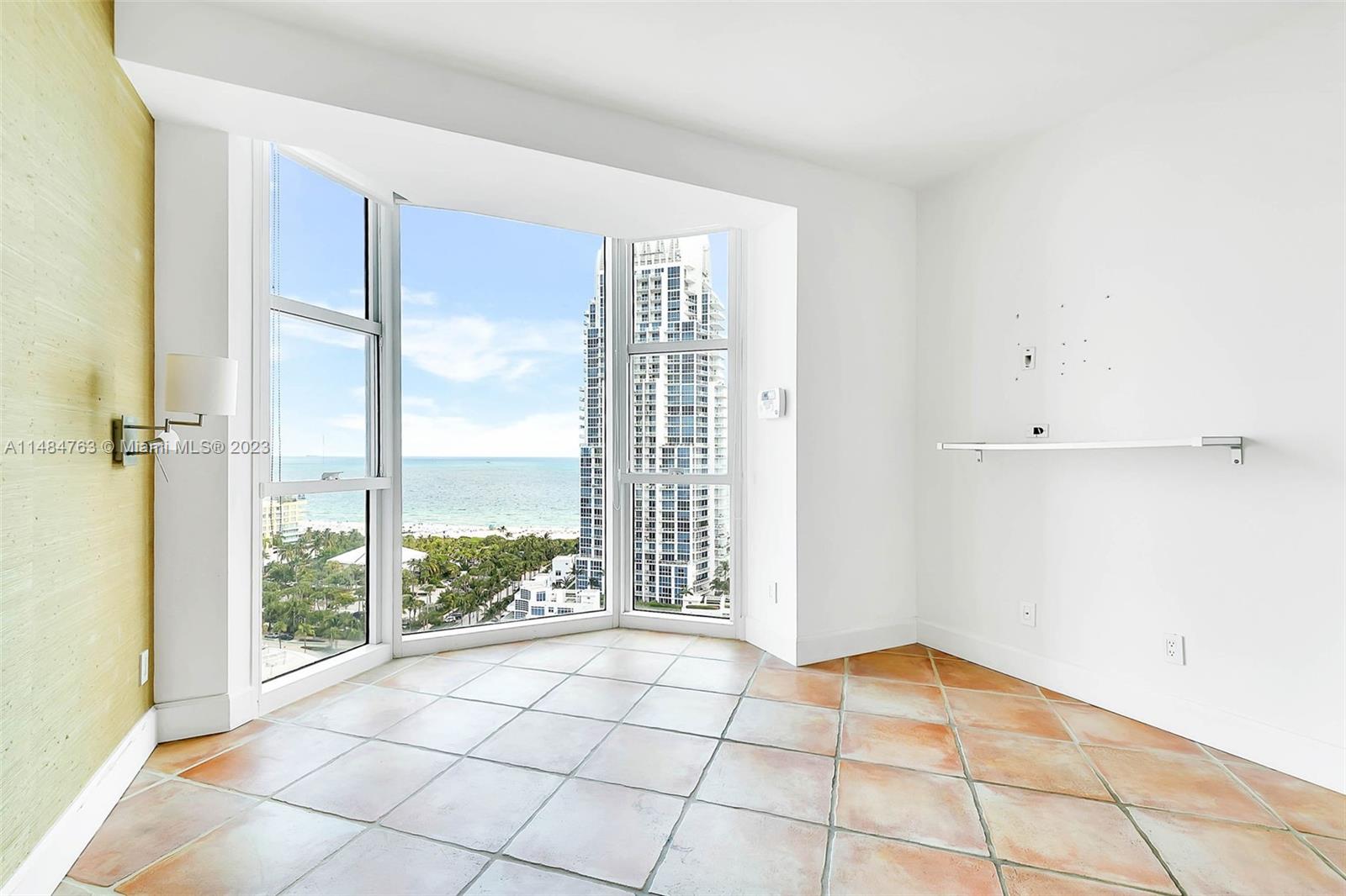 PORTOFINO TOWER CONDO - Residential