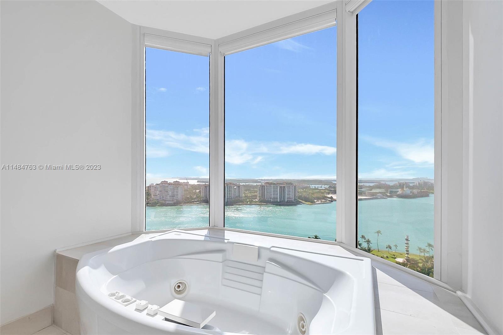 PORTOFINO TOWER CONDO - Residential