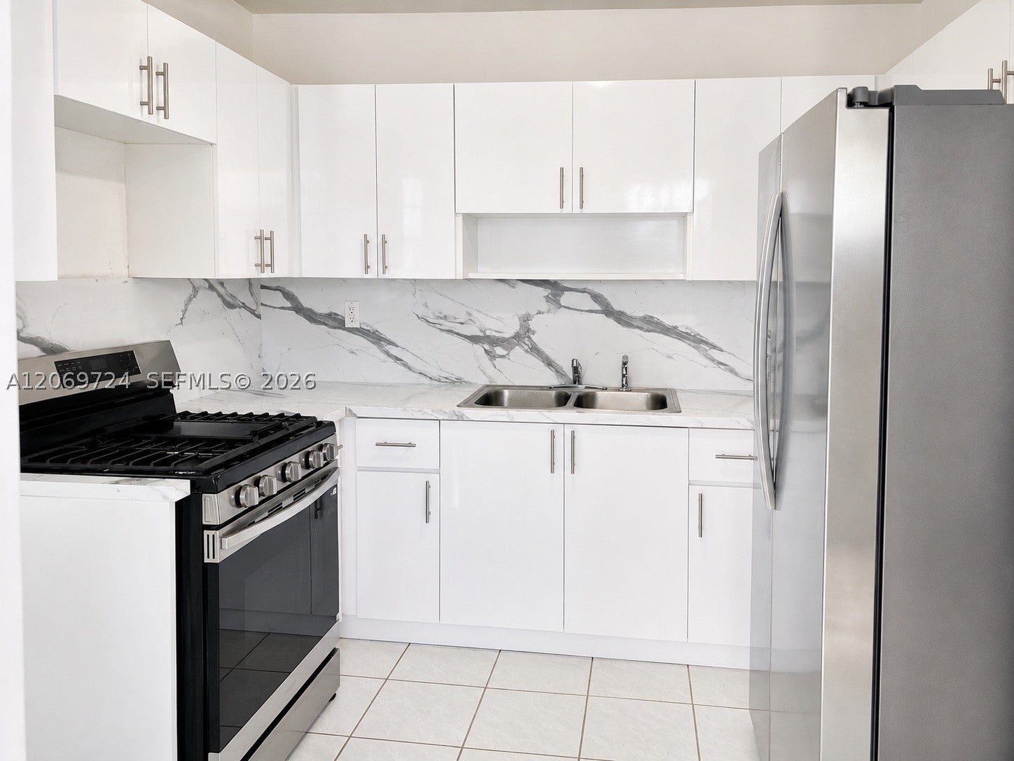 1230 W 54th St 329A