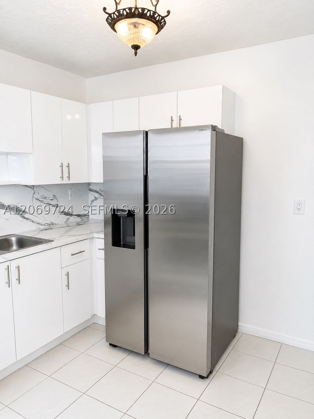 1230 W 54th St 329A