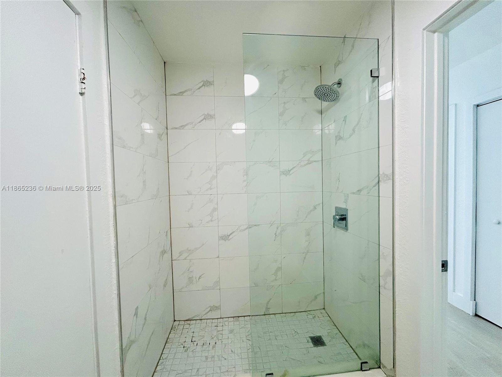 WESTSIDE CONDO - Residential Lease