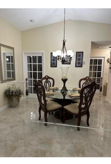 WEST PALM VILLAS III COND - Residential