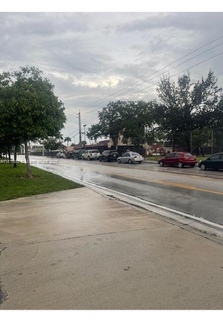 WEST PALM VILLAS III COND - Residential