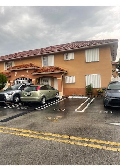 WEST PALM VILLAS III COND - Residential