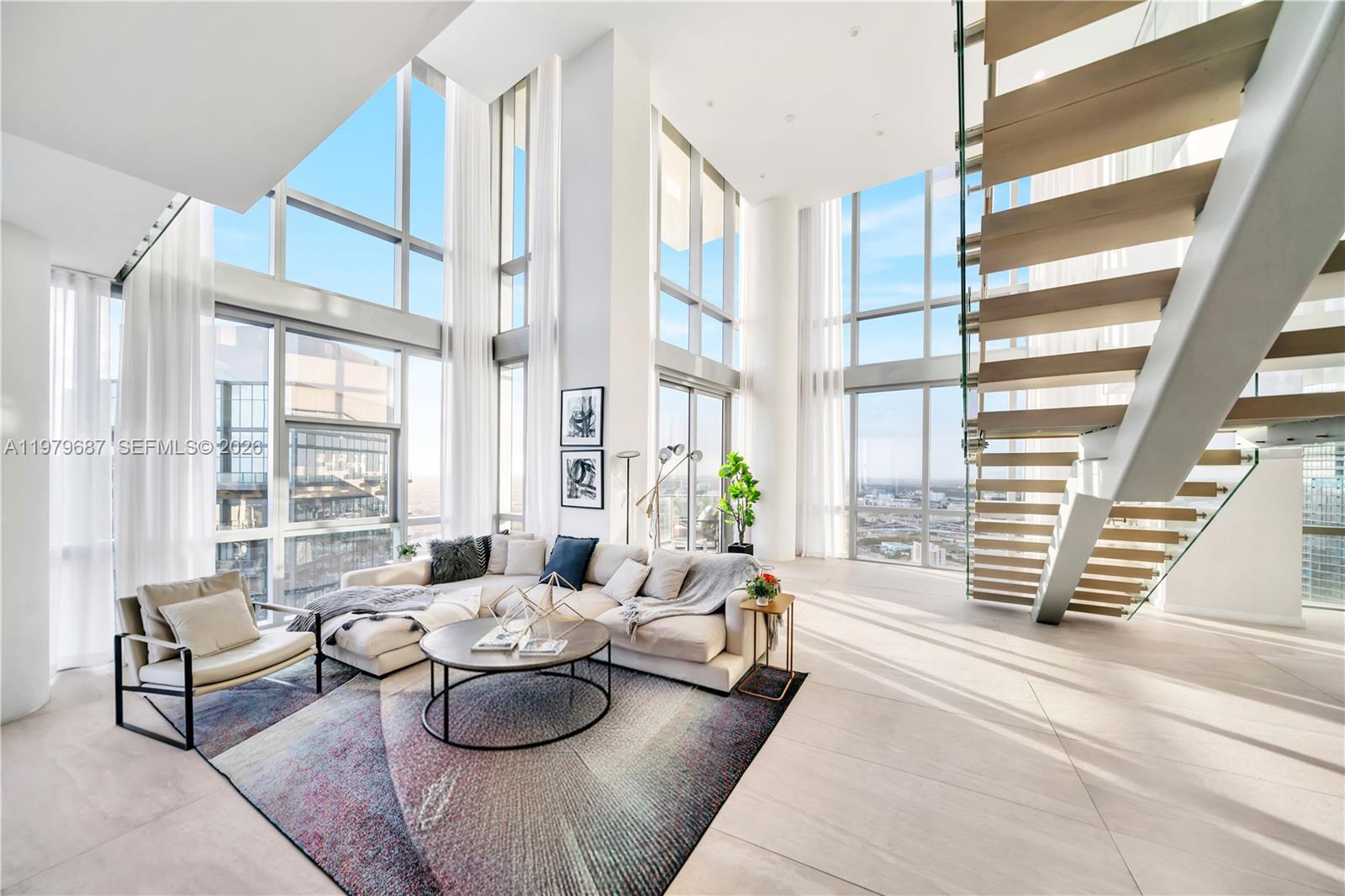 851 NE 1st Avenue Penthouse 4612