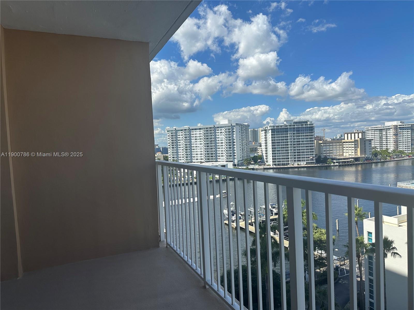 HEMISPHERES CONDO - Residential Lease
