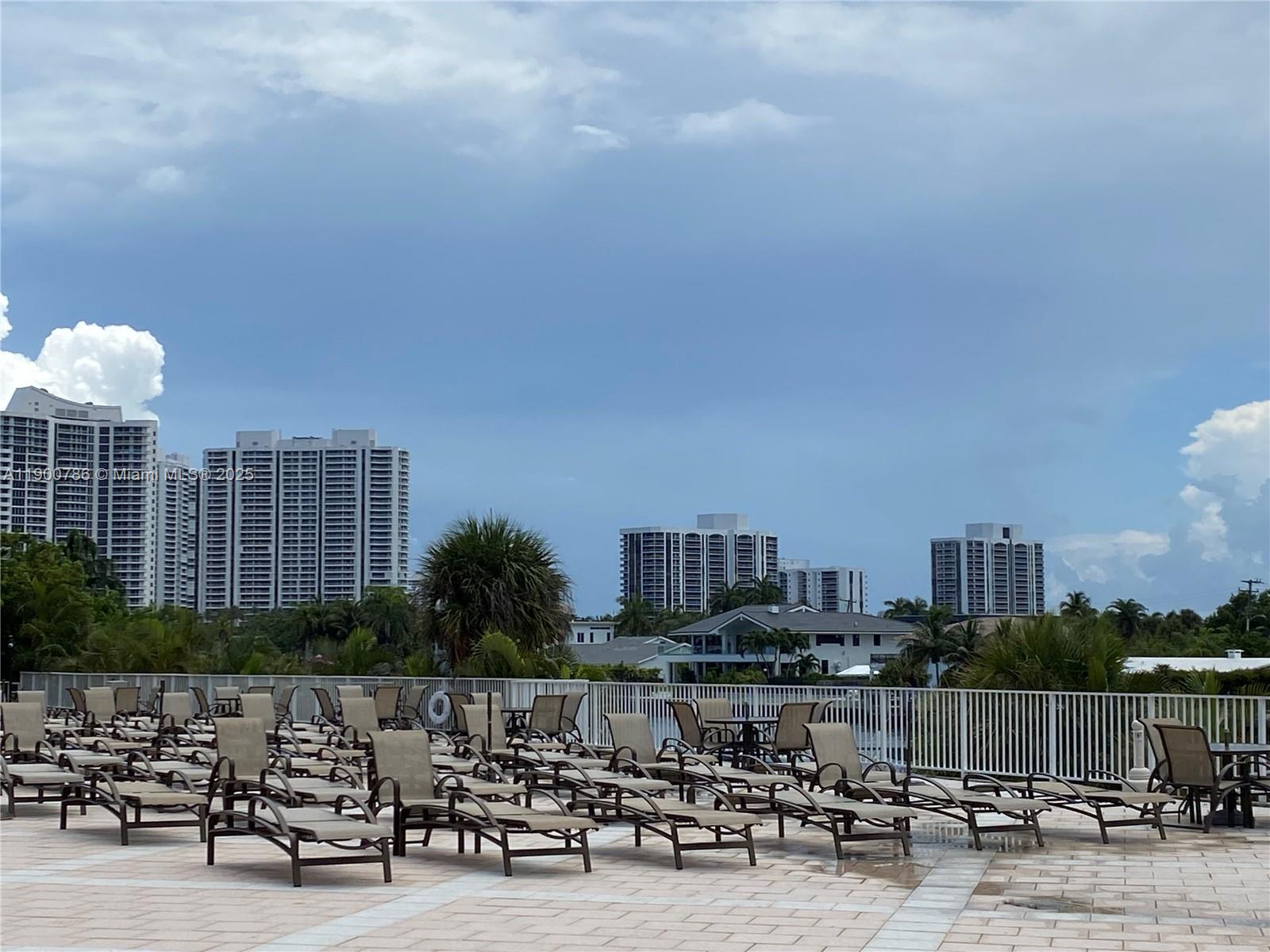 HEMISPHERES CONDO - Residential Lease