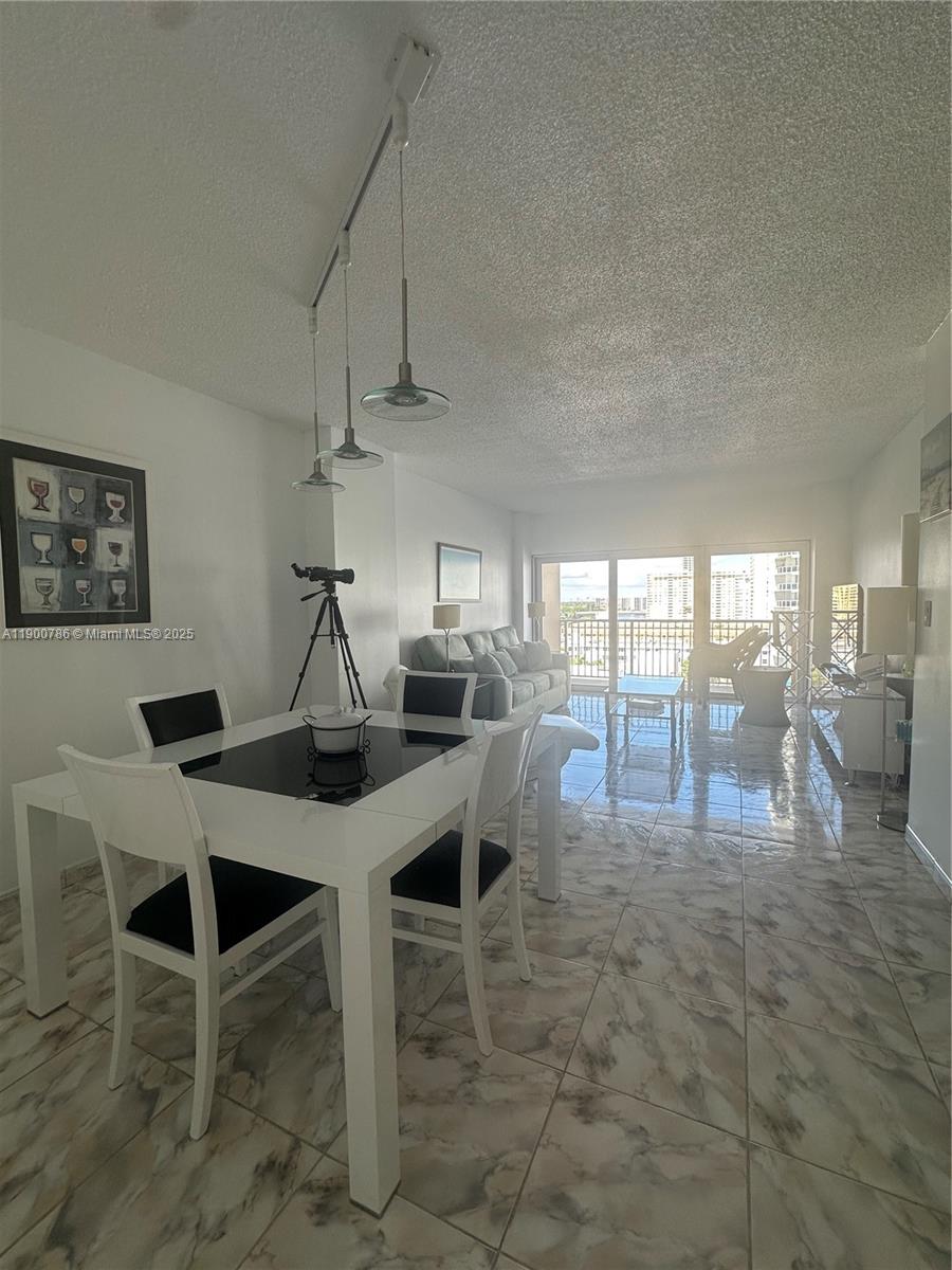 HEMISPHERES CONDO - Residential Lease