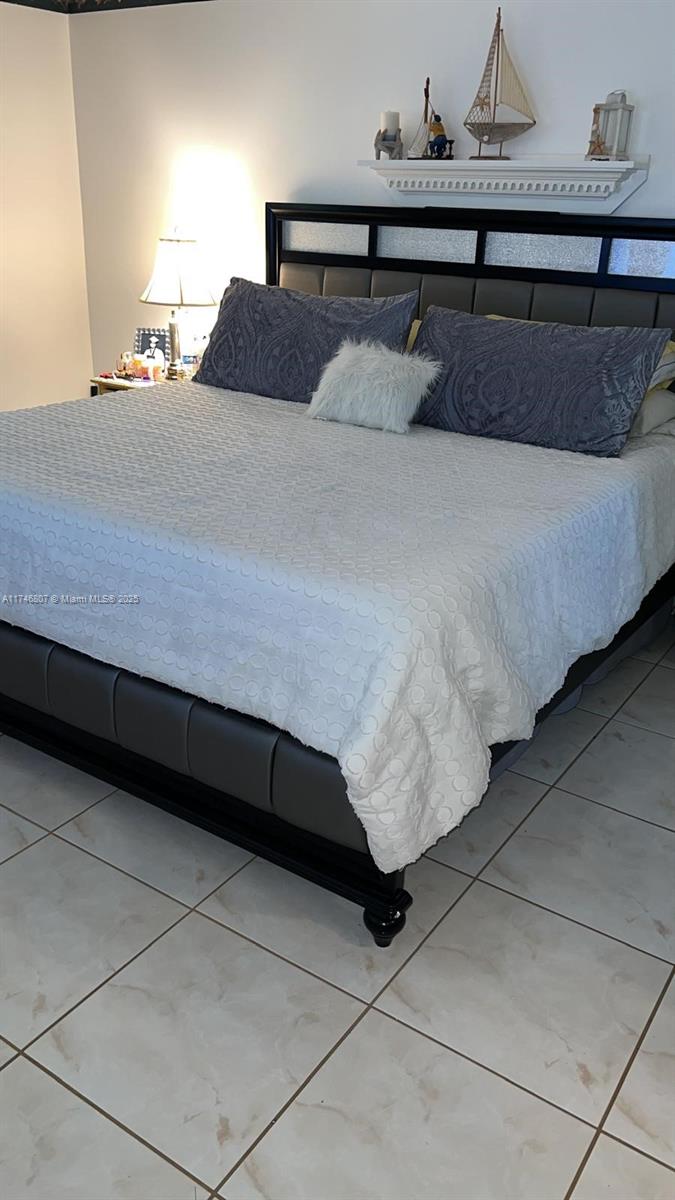 ORCHID GARDENS CONDO - Residential