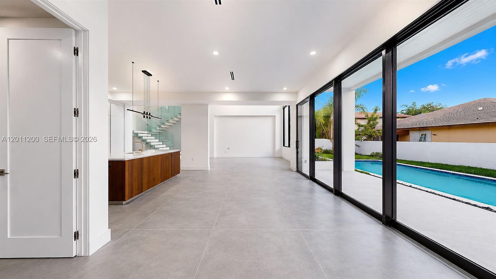 GRAHAM WEST - Residential