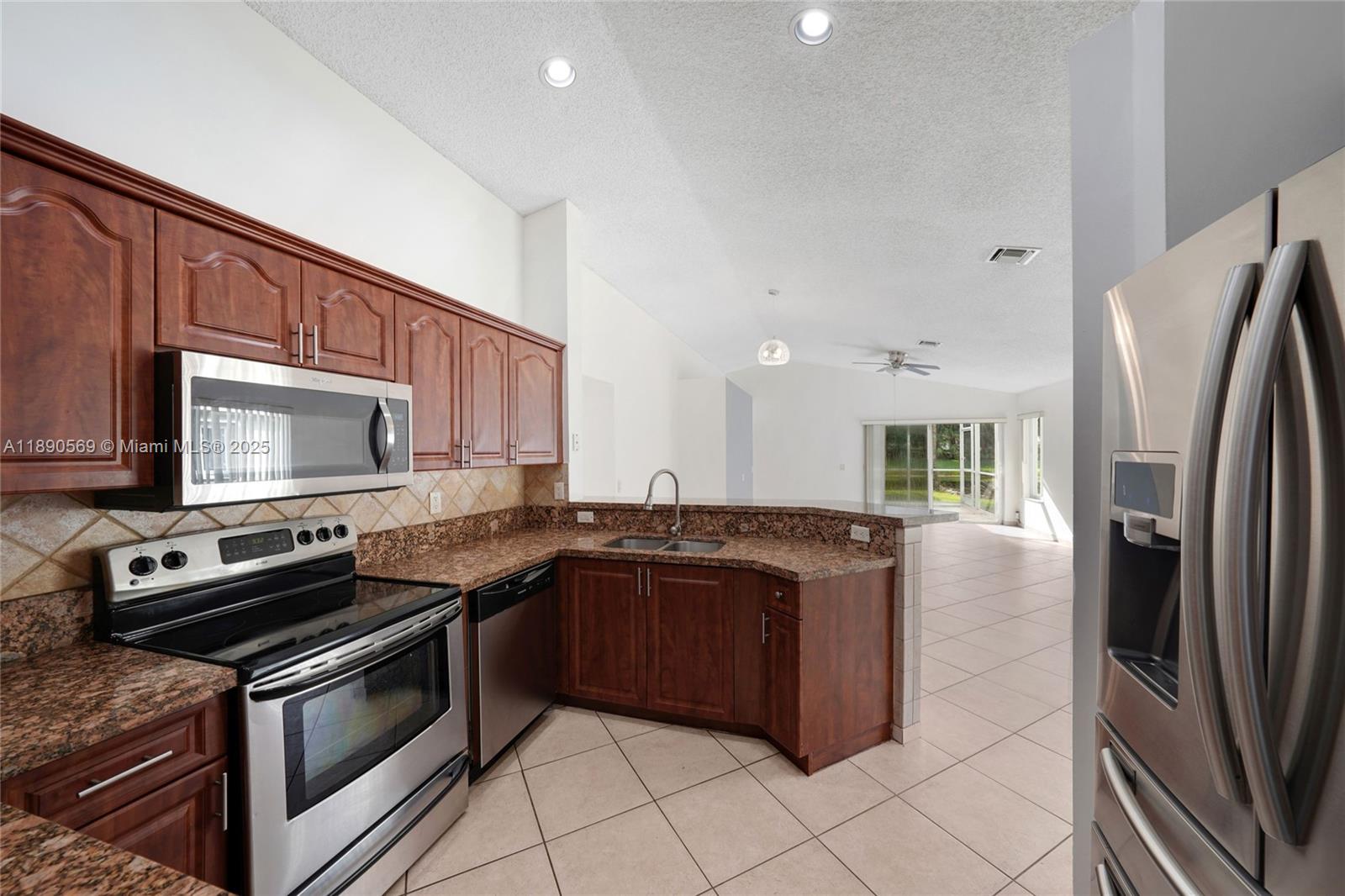 Savanna - Residential Lease