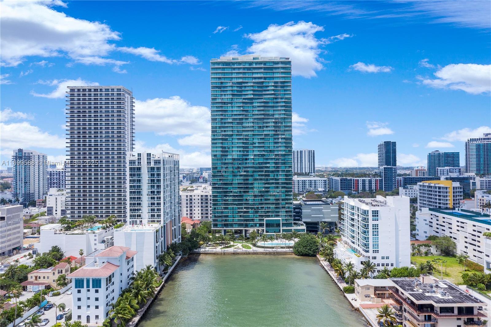 ICON BAY CONDO - Residential Lease