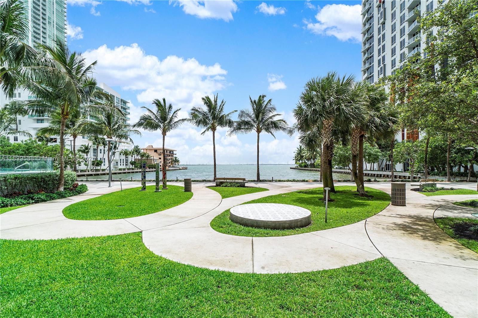 ICON BAY CONDO - Residential Lease