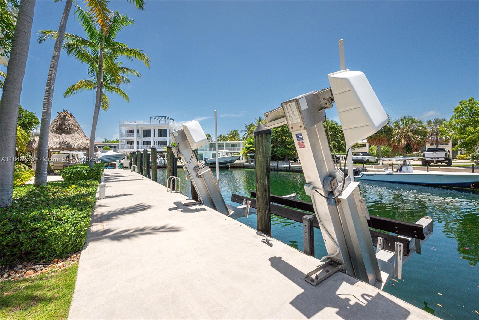 PORT ANTIGUA PLAT NO 2 - Residential