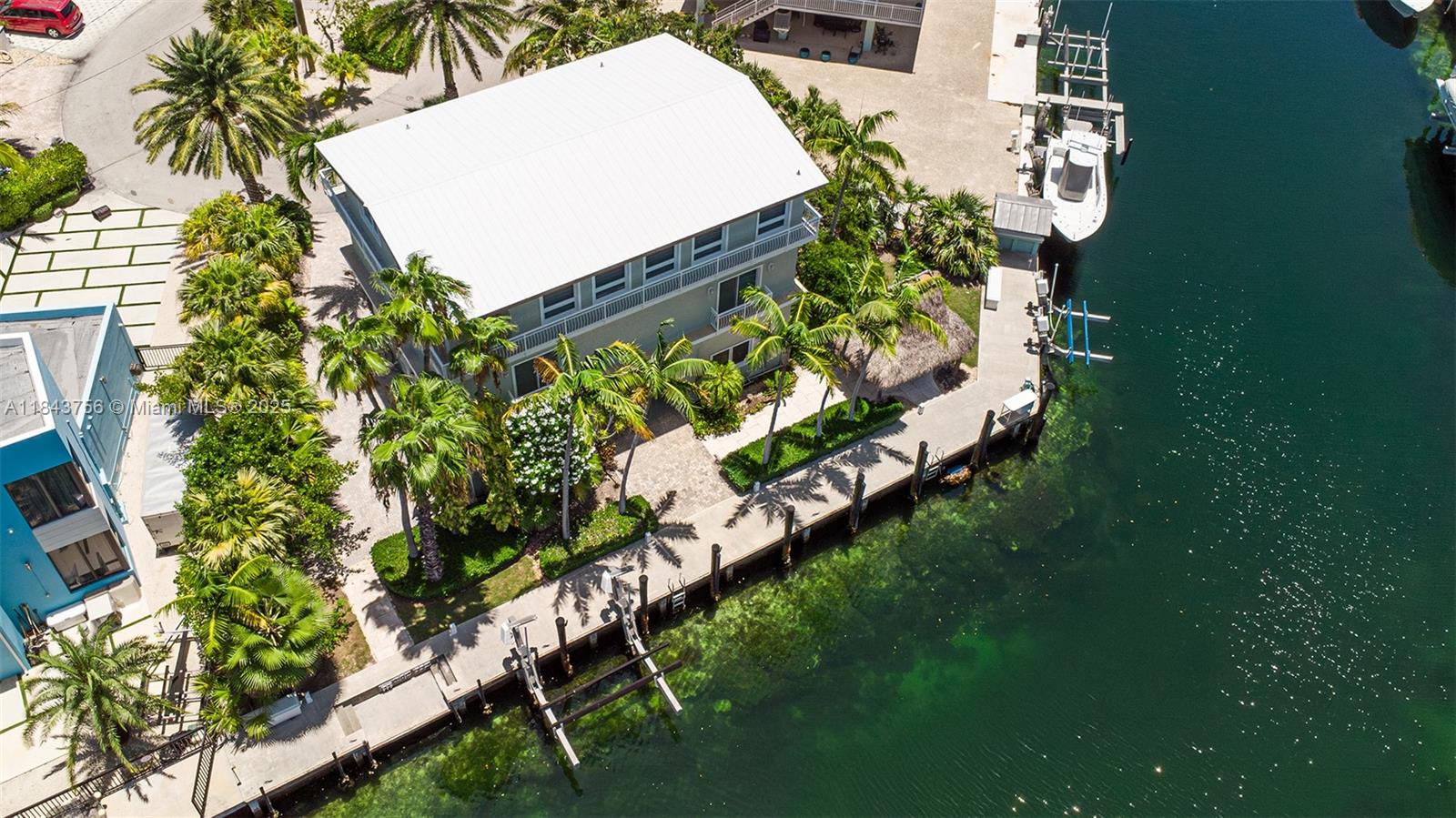 PORT ANTIGUA PLAT NO 2 - Residential