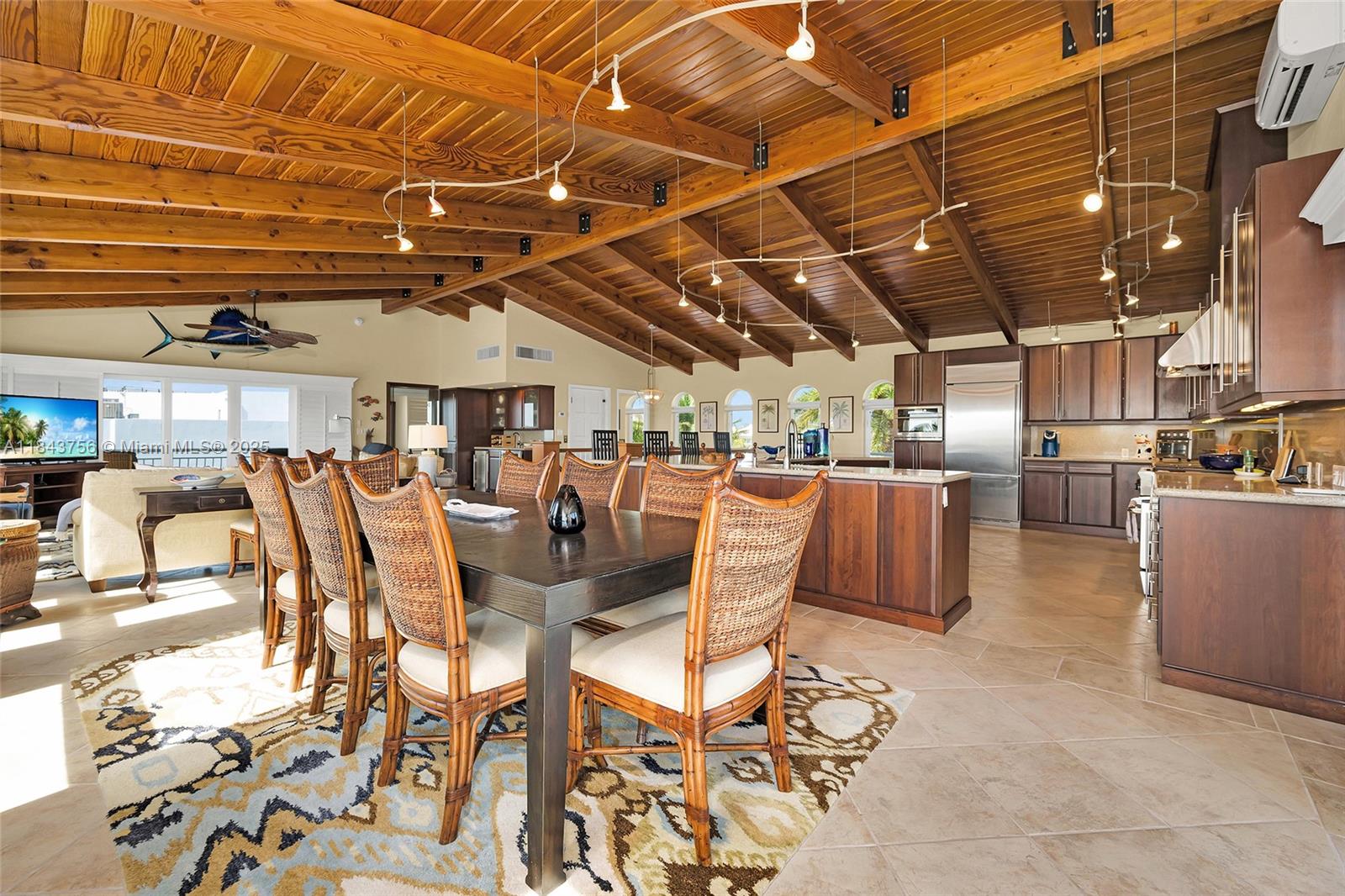 PORT ANTIGUA PLAT NO 2 - Residential