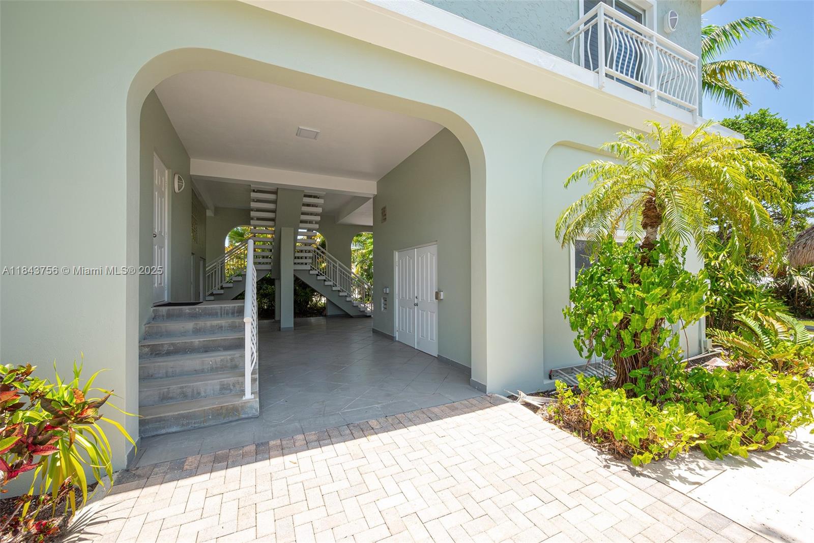 PORT ANTIGUA PLAT NO 2 - Residential