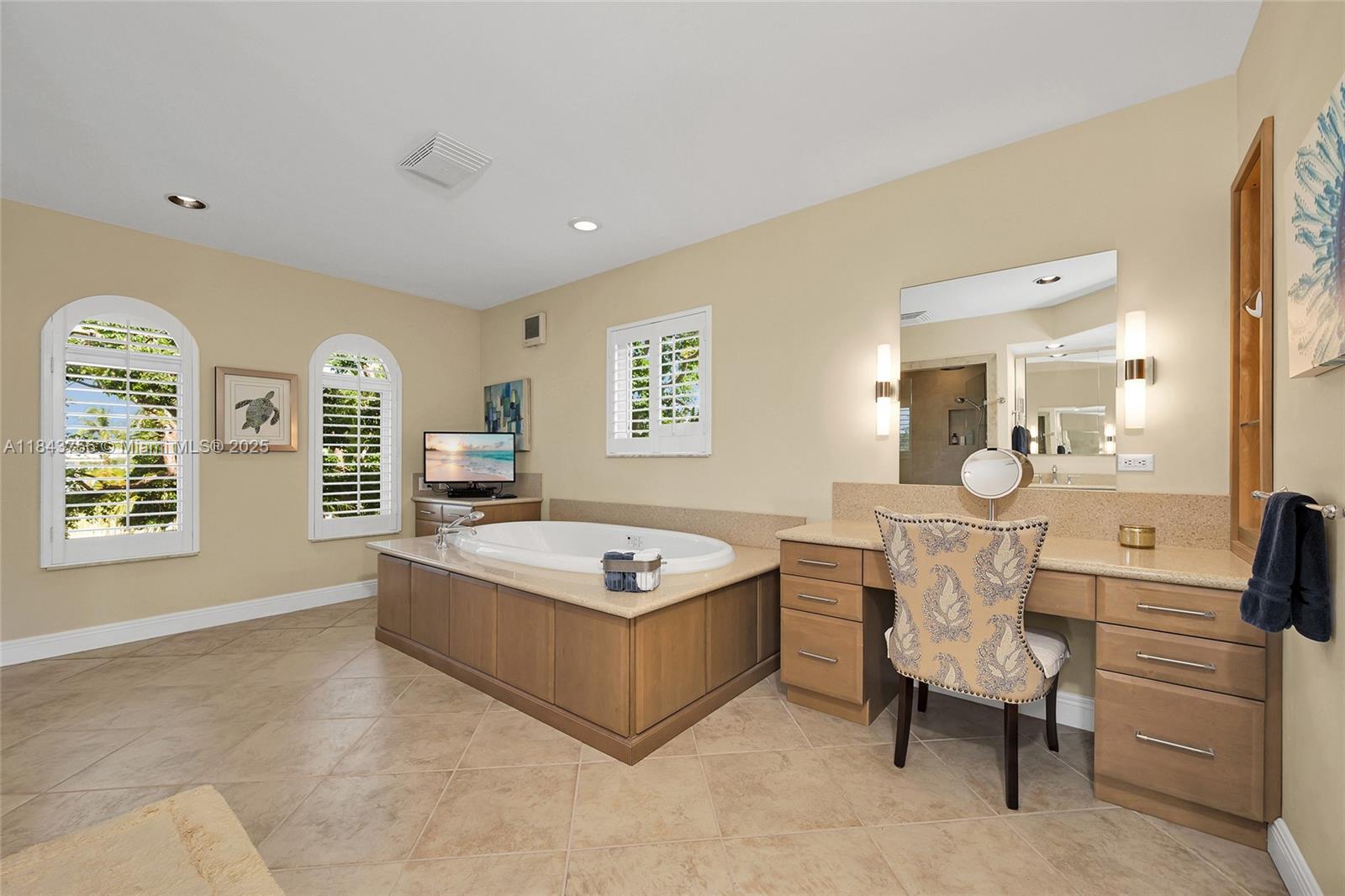 PORT ANTIGUA PLAT NO 2 - Residential