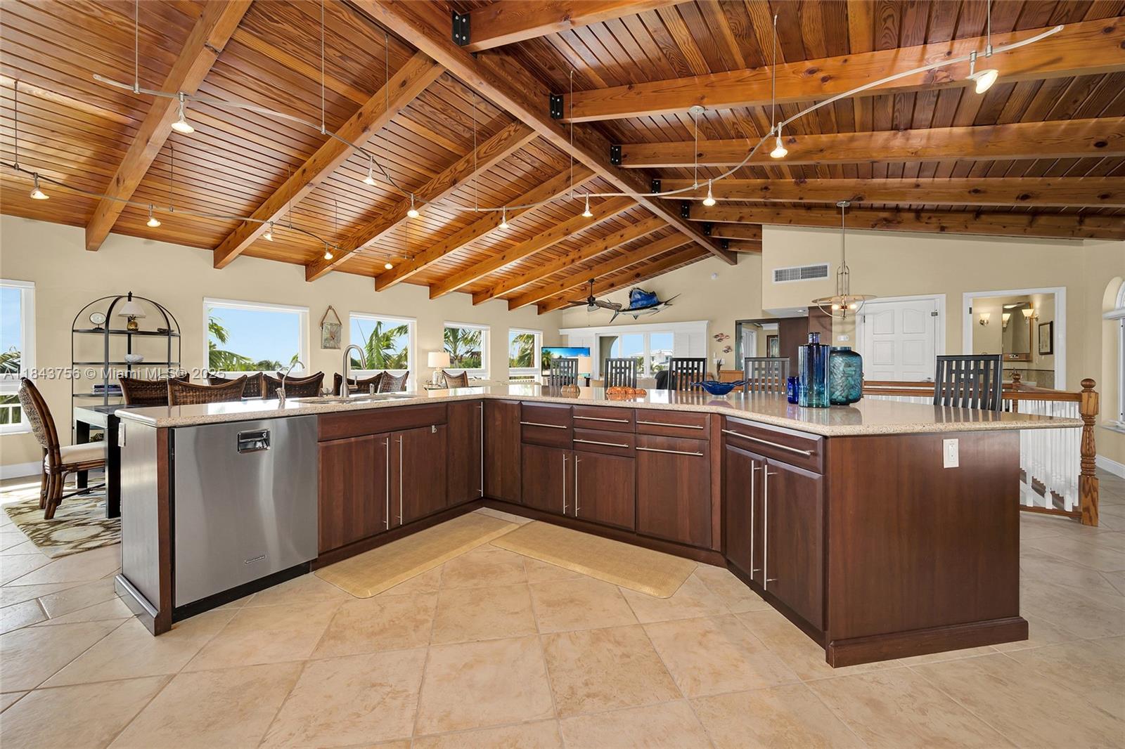 PORT ANTIGUA PLAT NO 2 - Residential