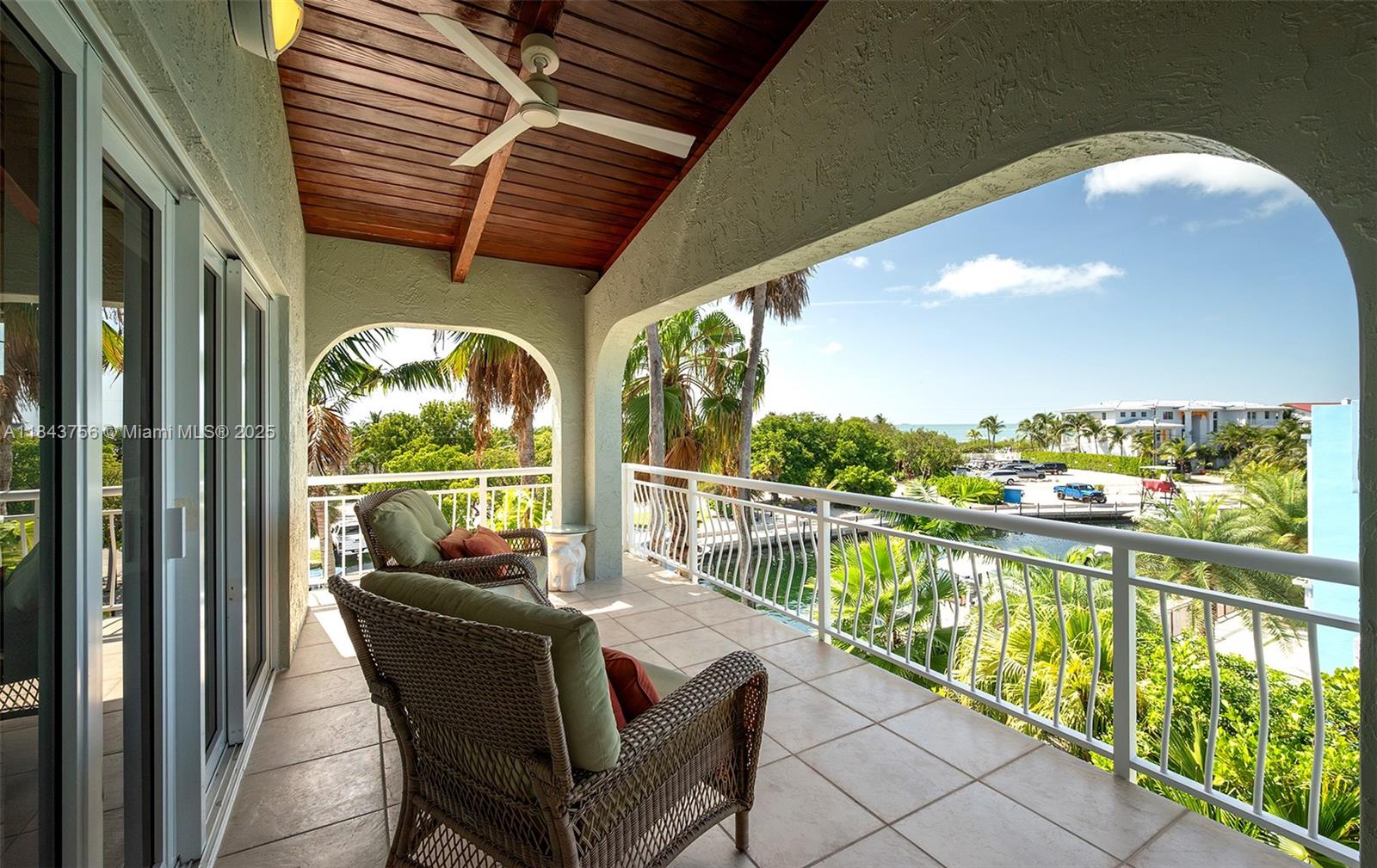 PORT ANTIGUA PLAT NO 2 - Residential