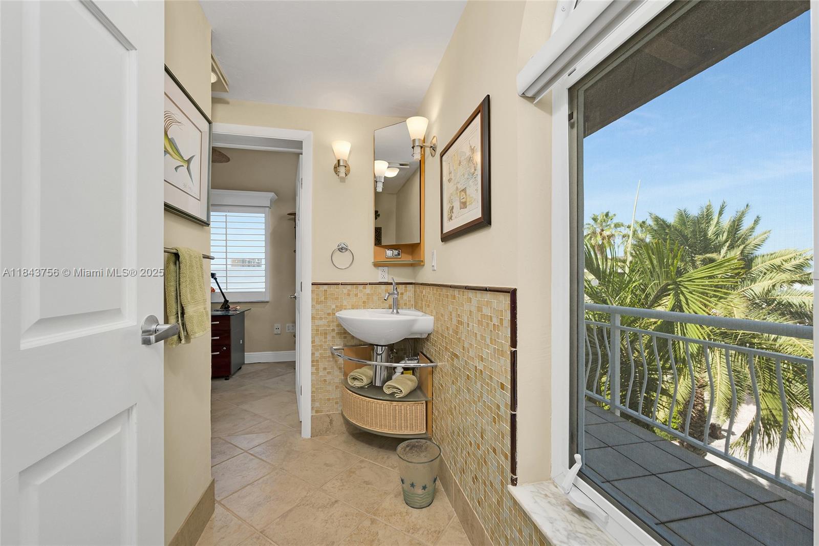 PORT ANTIGUA PLAT NO 2 - Residential