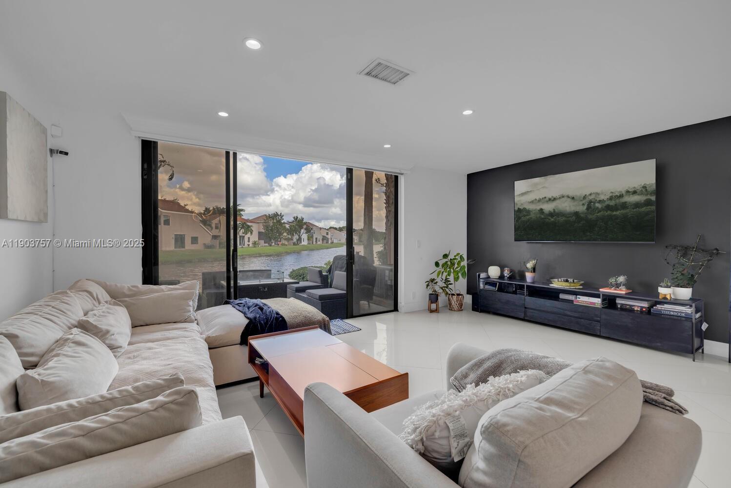 OPTIMA VILLAGE I-D CONDO - Residential Lease